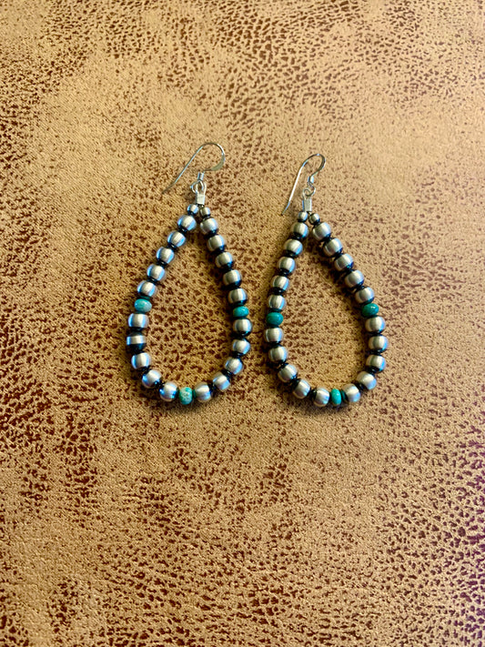 Tear Drop Navajo Pearl Earring with TQ